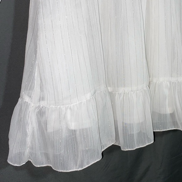 altar’d state long sleeve white dress ☁️ - Picture 2 of 7